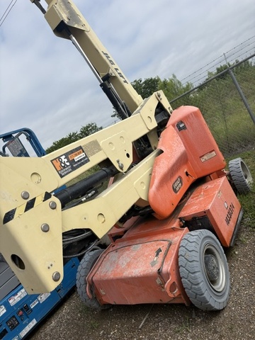 2021 JLG E400AJPN-3