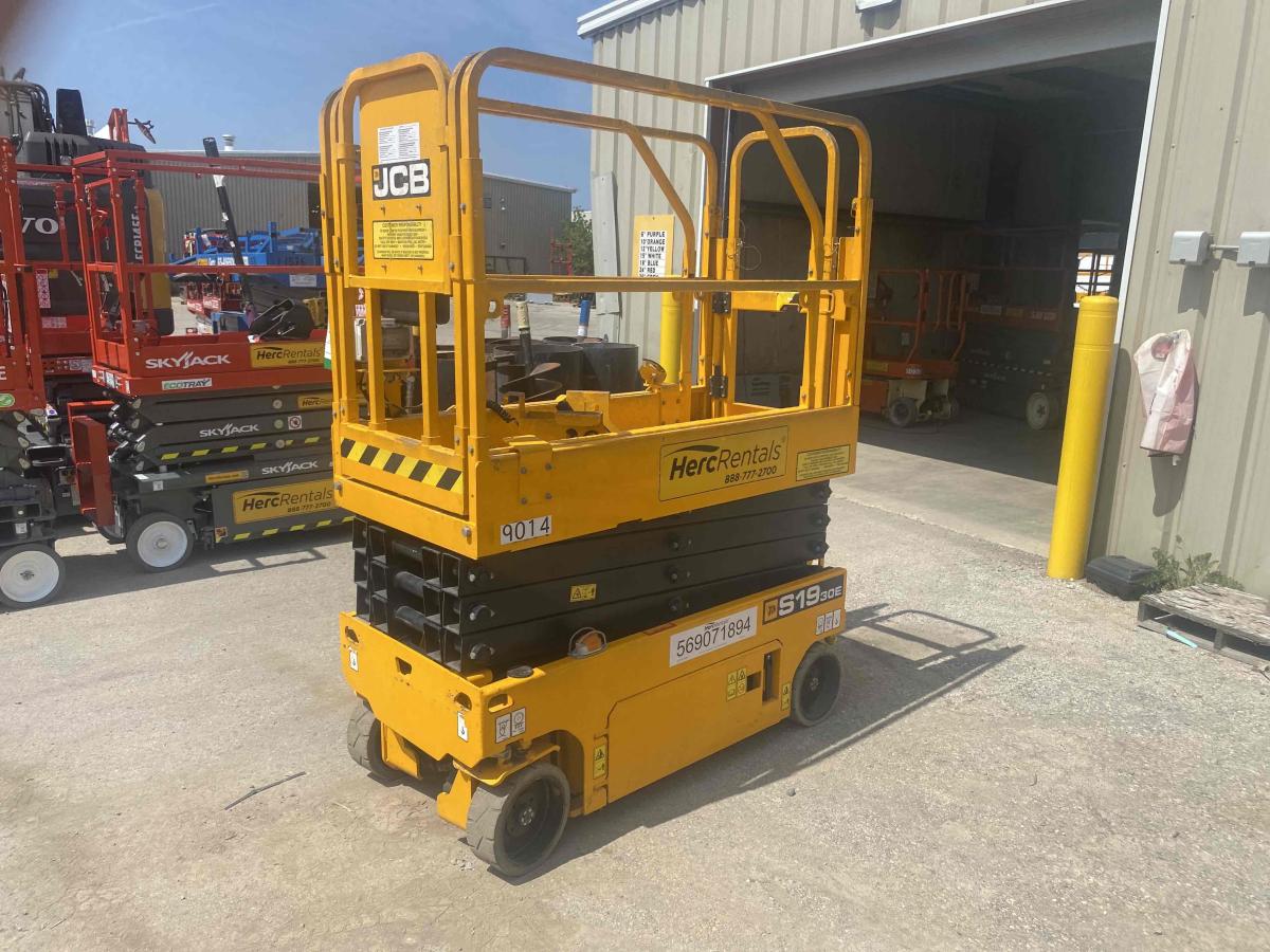 2022 JCB S1930E