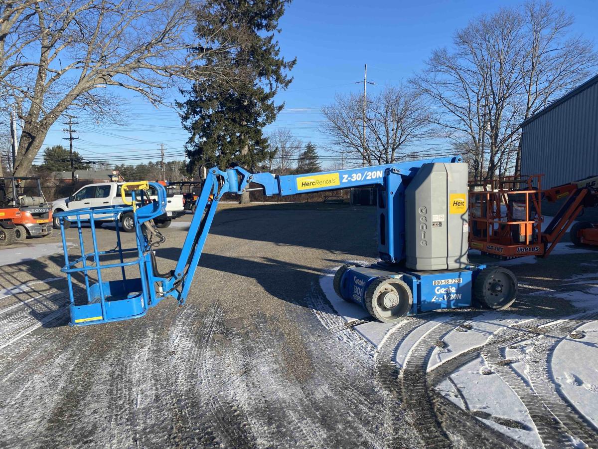 2017 Genie Z-30/20 N