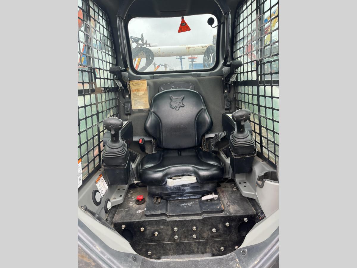 2018 Bobcat T740