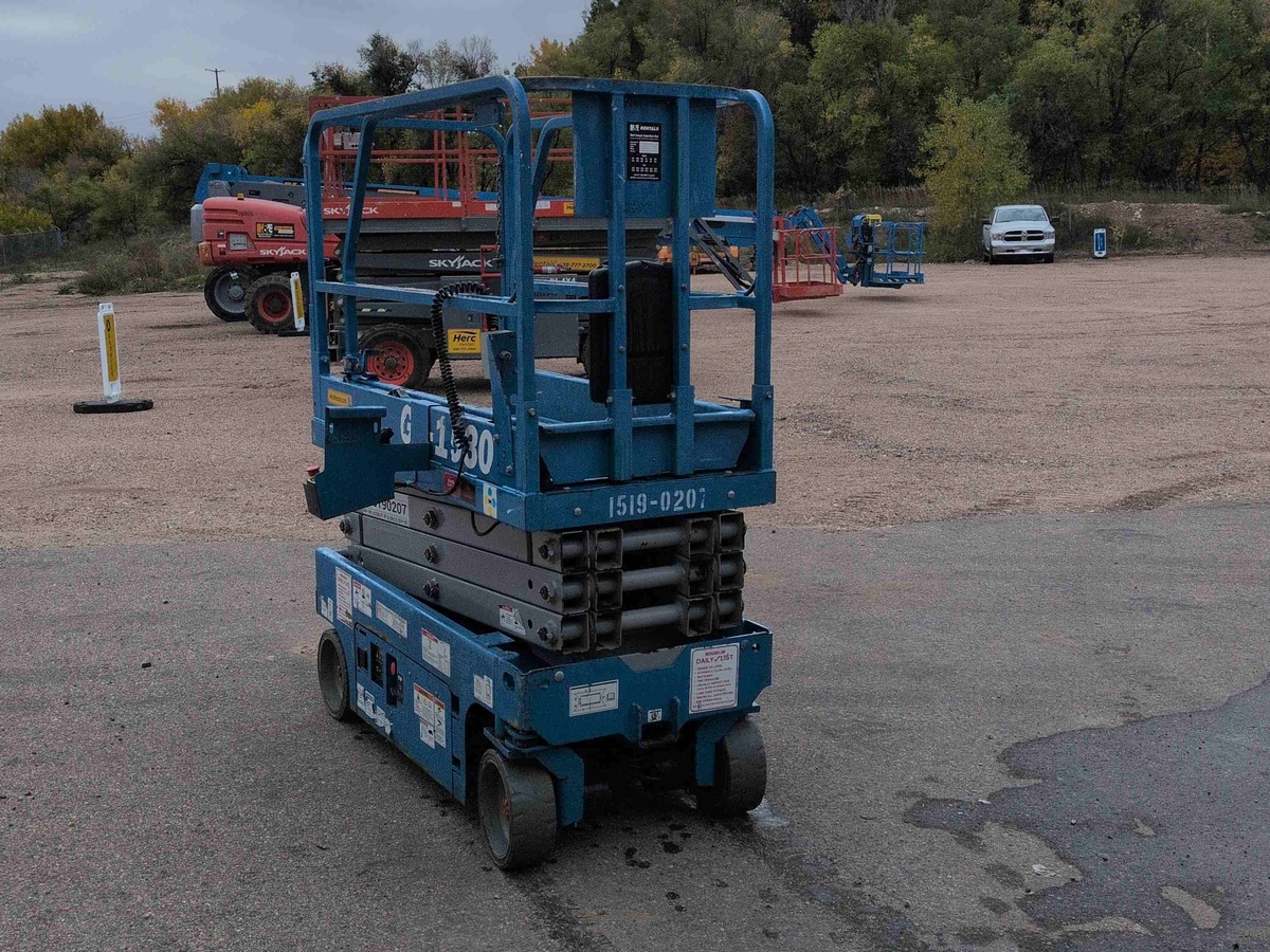 2016 Genie GS-1930