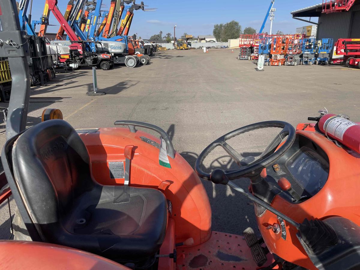 2018 Kubota L4701