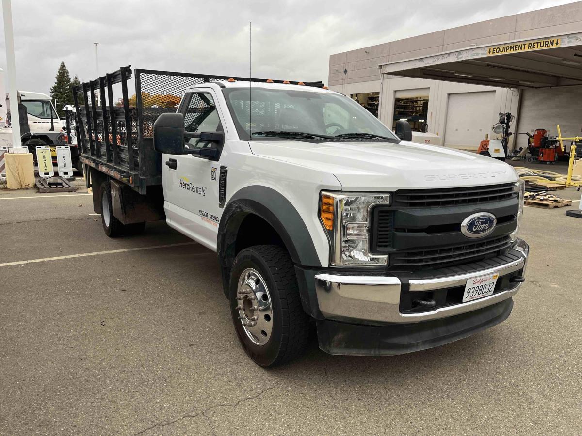 2017 Ford F550