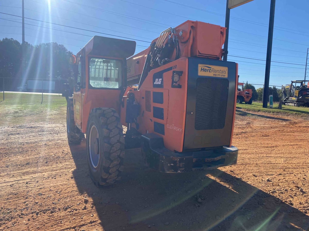 2021 SkyTrak 12054-5