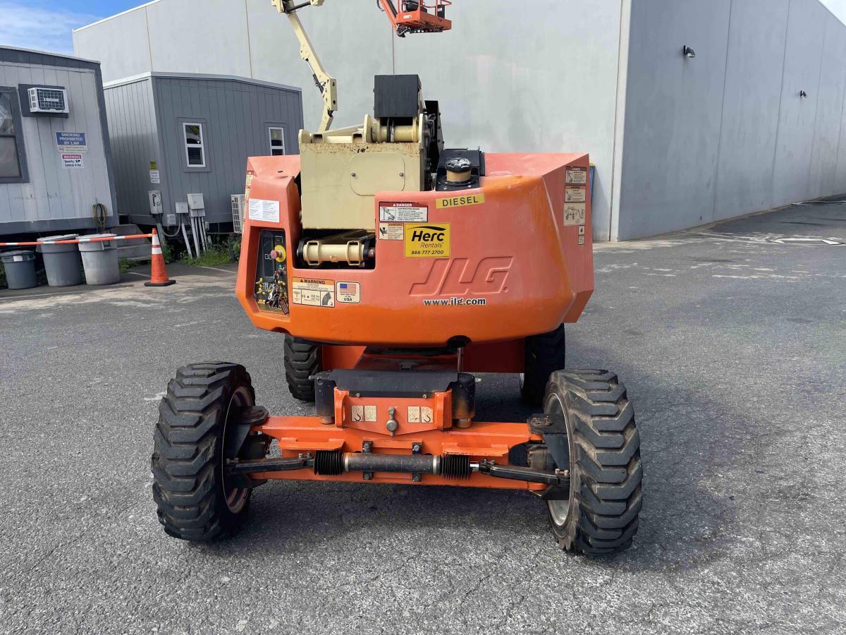 2017 JLG 340AJ-9
