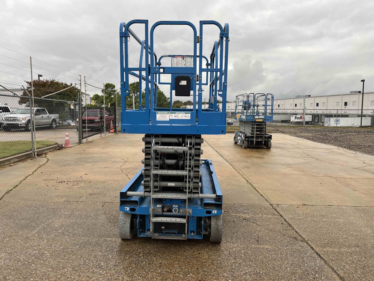 2018 Genie GS-4047-2