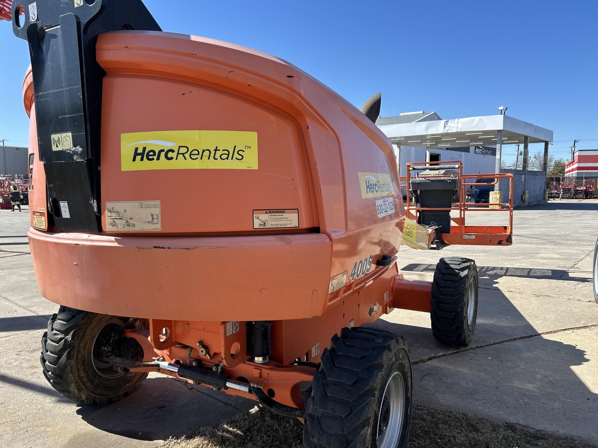 2018 JLG 400S-5