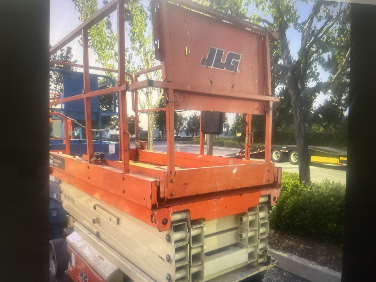 2016 JLG 3246ES-3