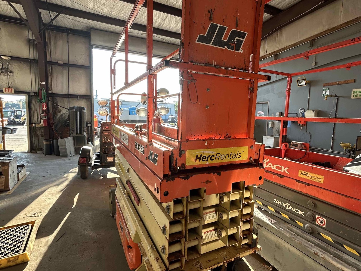 2018 JLG 2632ES-2