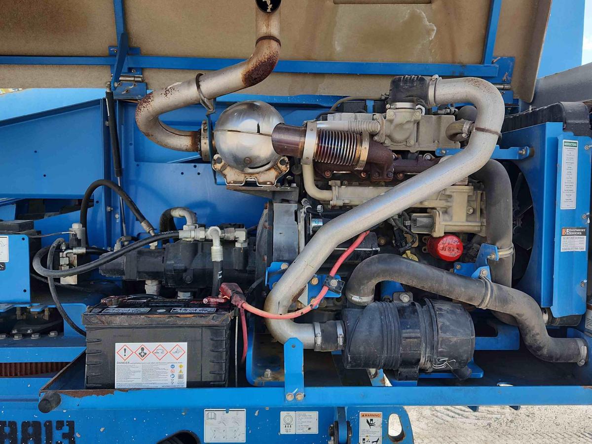 2016 Genie S-45