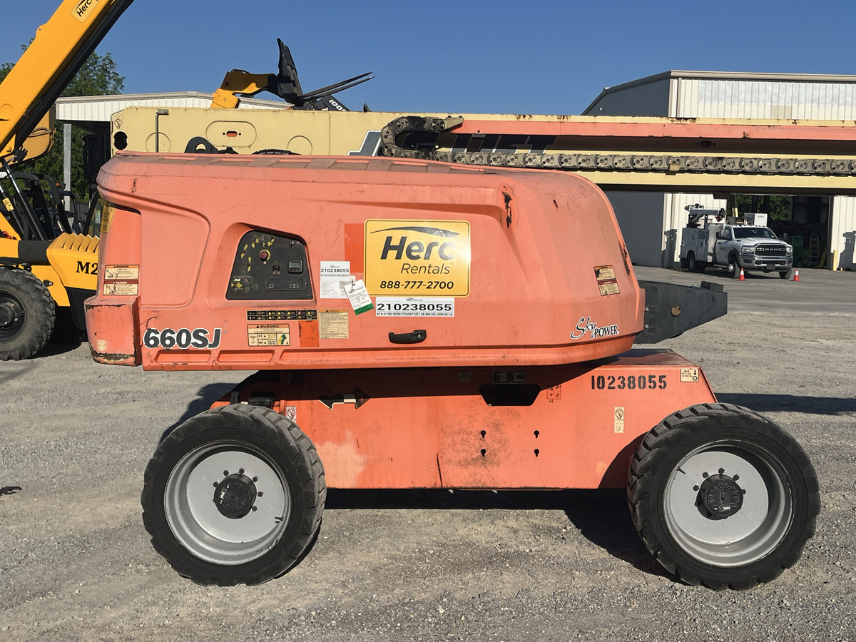 2018 JLG 660SJ-6