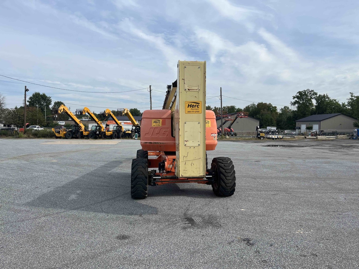 2016 JLG 800AJ-3