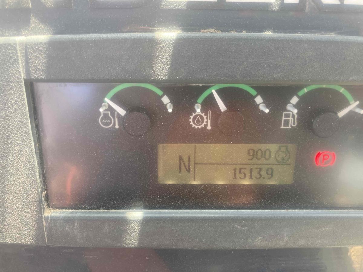 2019 John Deere 310SL