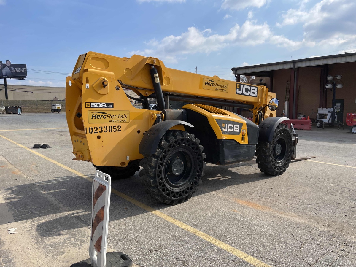 2018 JCB 509-42-2