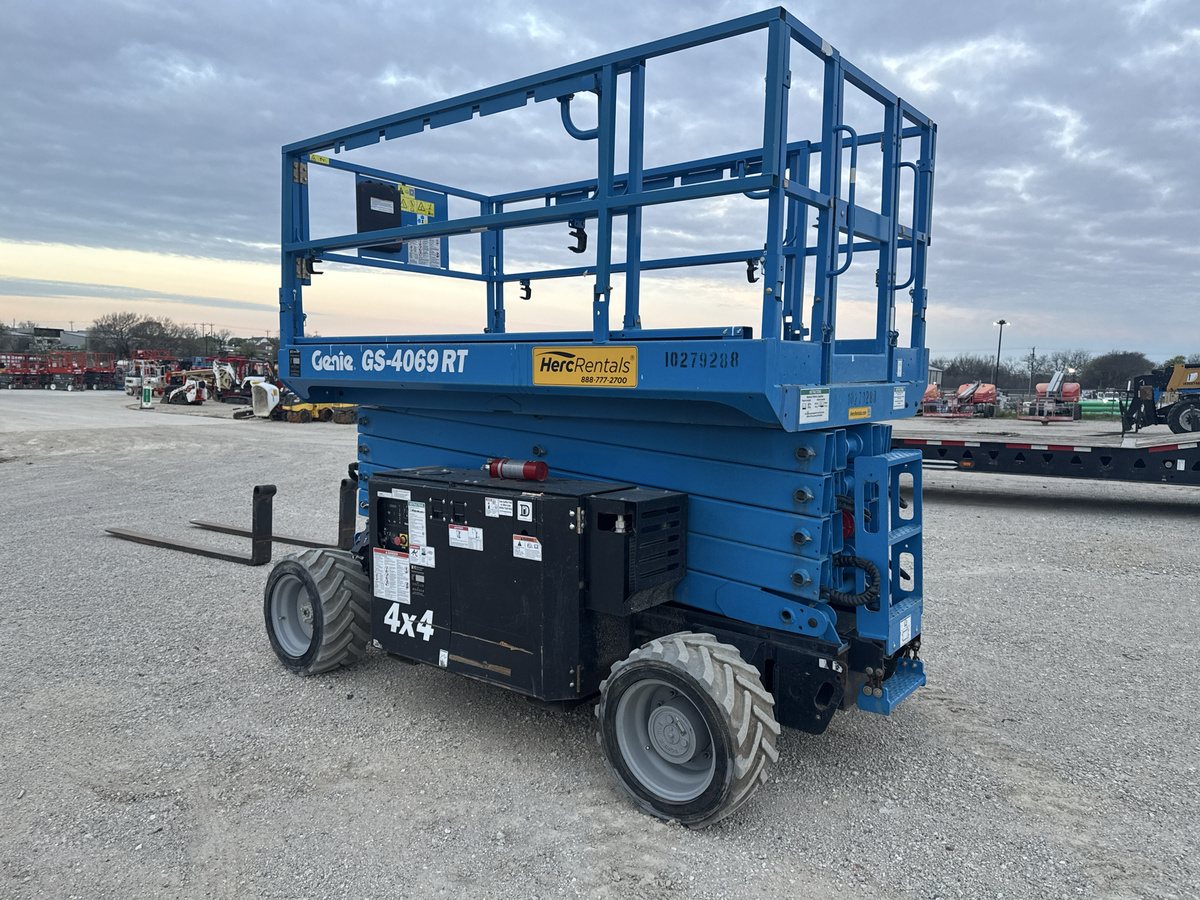 2019 Genie GS-4069 RT-2
