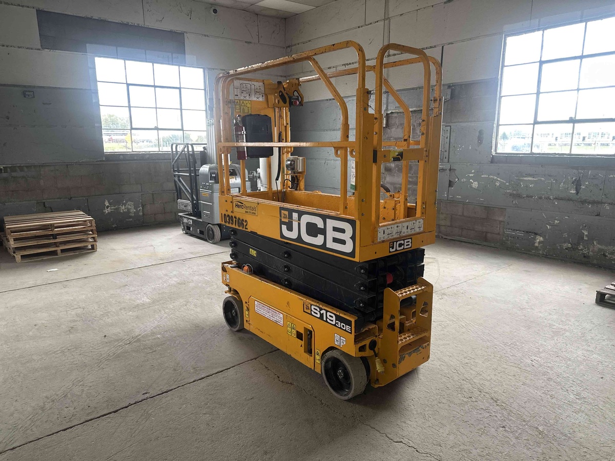 2022 JCB S1930E-7