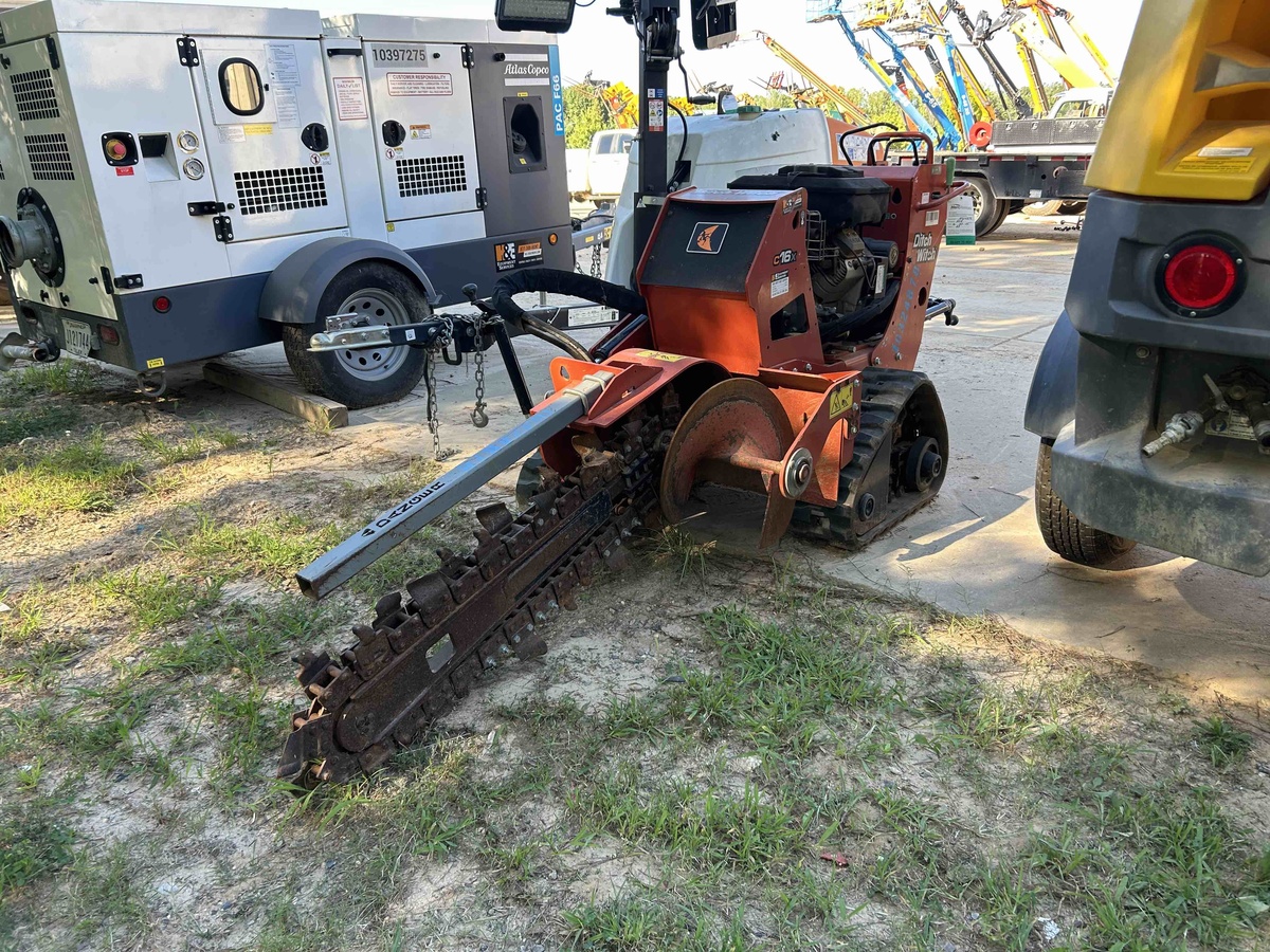 2021 Ditch Witch C16X-8