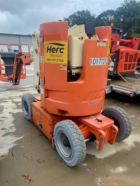 2015 JLG E300AJP-3