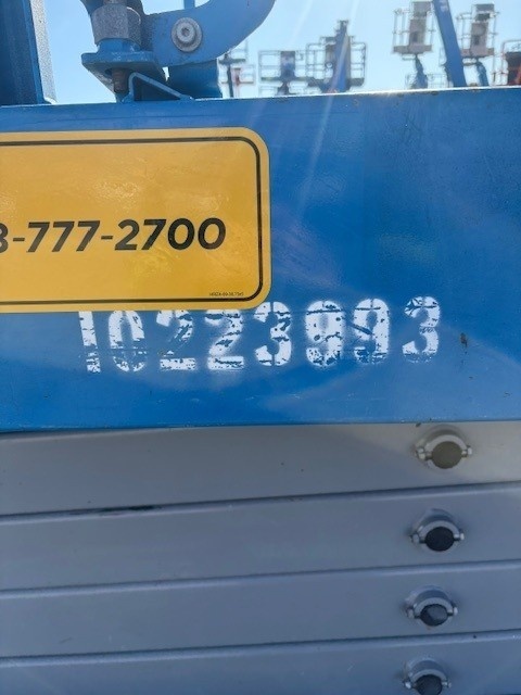 2017 Genie GS-3246-5