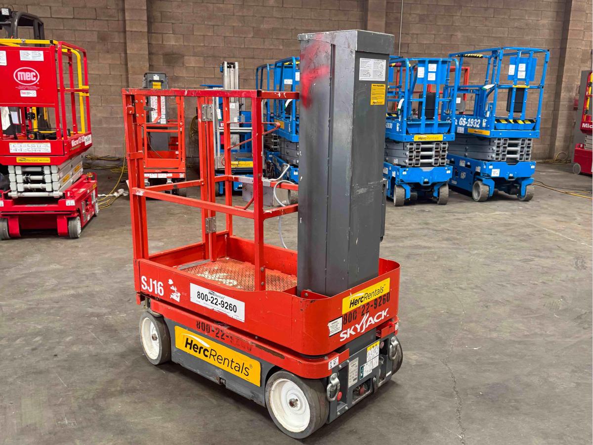 2018 Skyjack SJ16