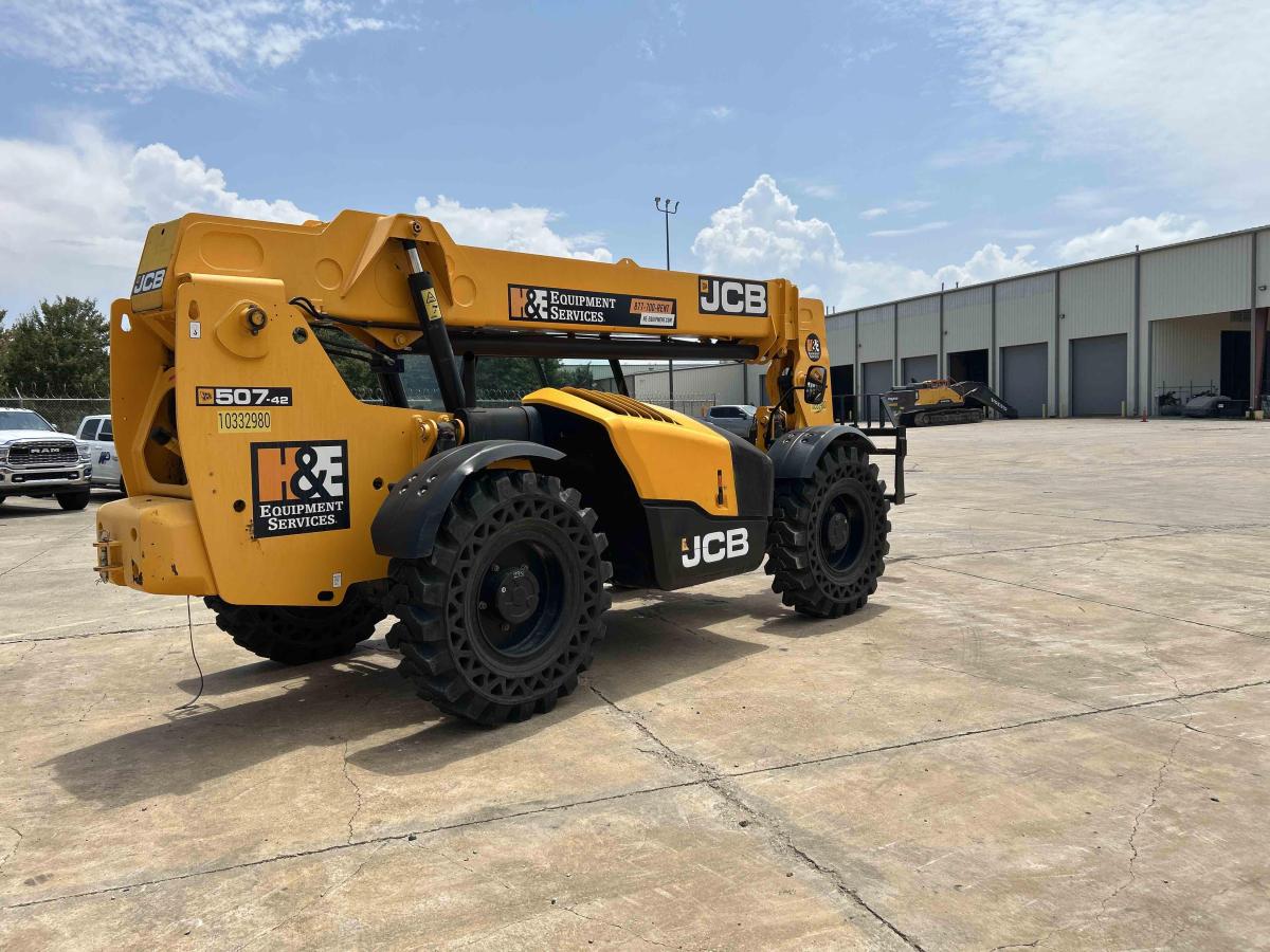 2021 JCB 507-42-5