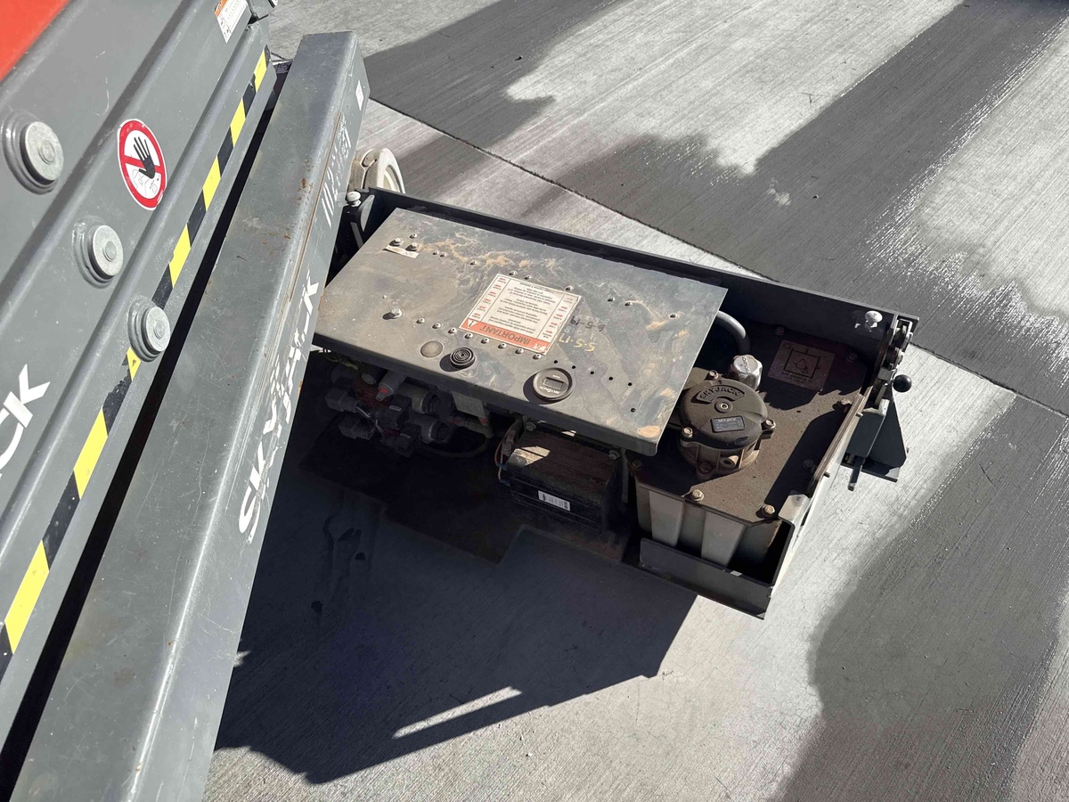 2017 Skyjack SJ3219-6