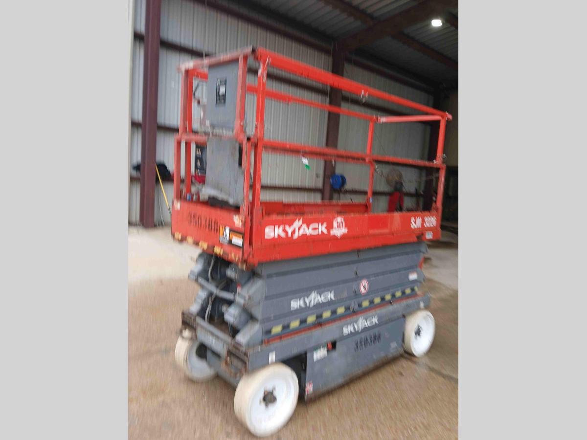 2015 Skyjack SJ3226