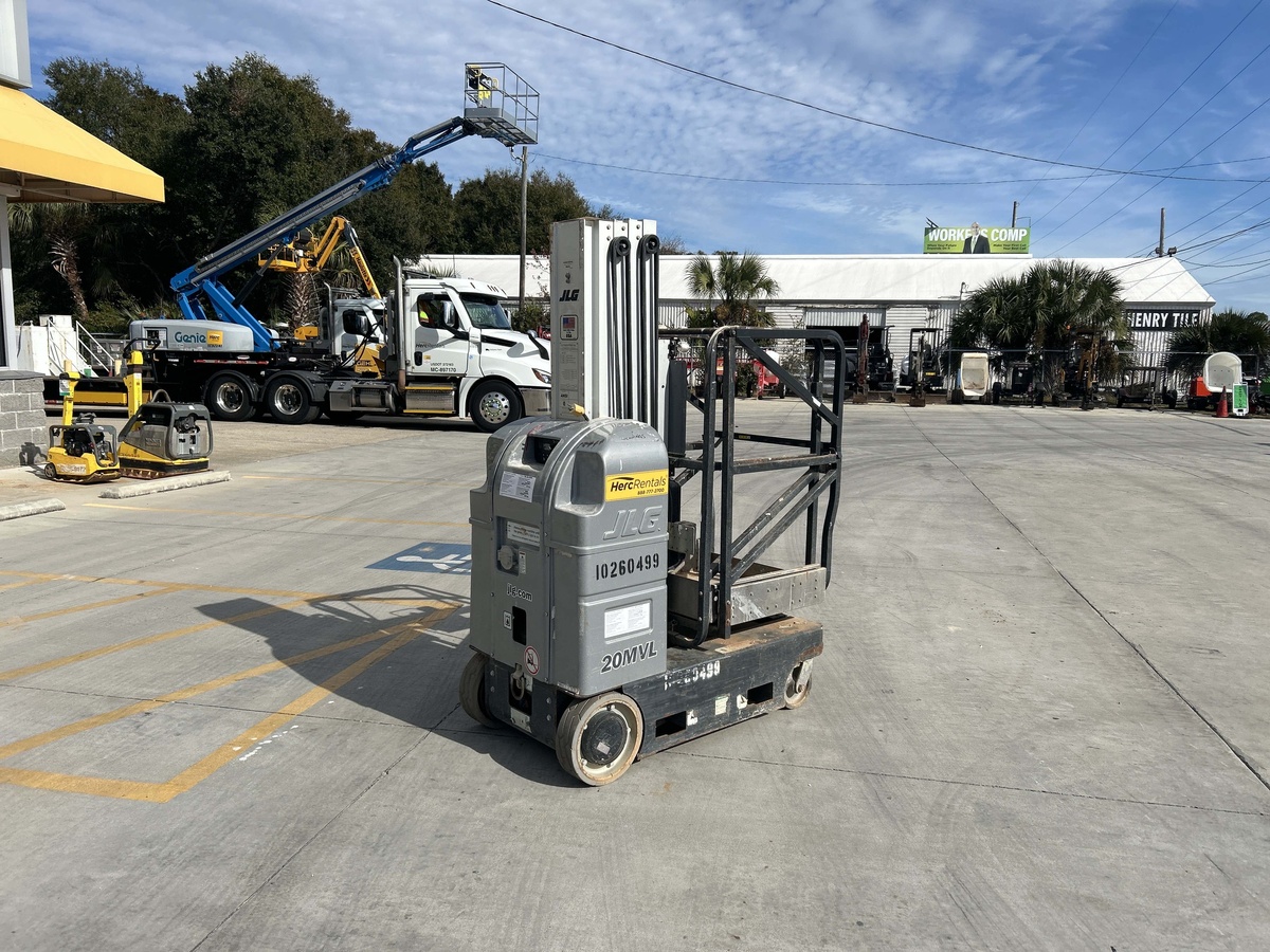 2018 JLG 20MVL-3