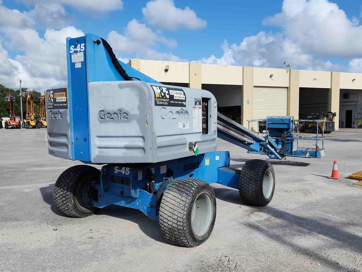 2016 Genie S-45