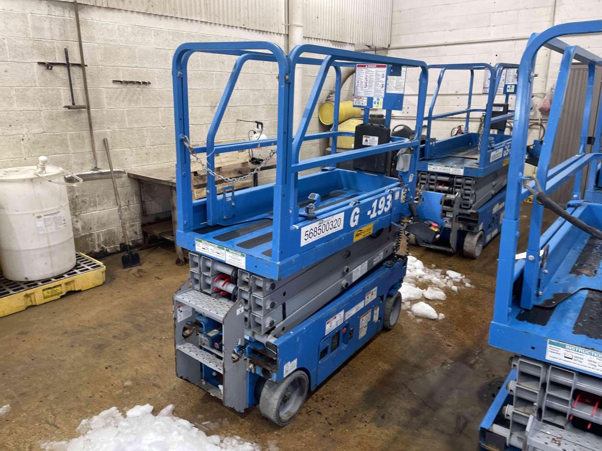 2018 Genie GS-1930
