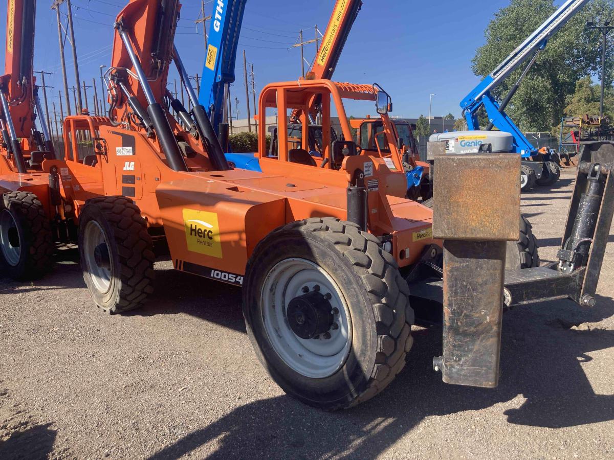 2018 SkyTrak 10054