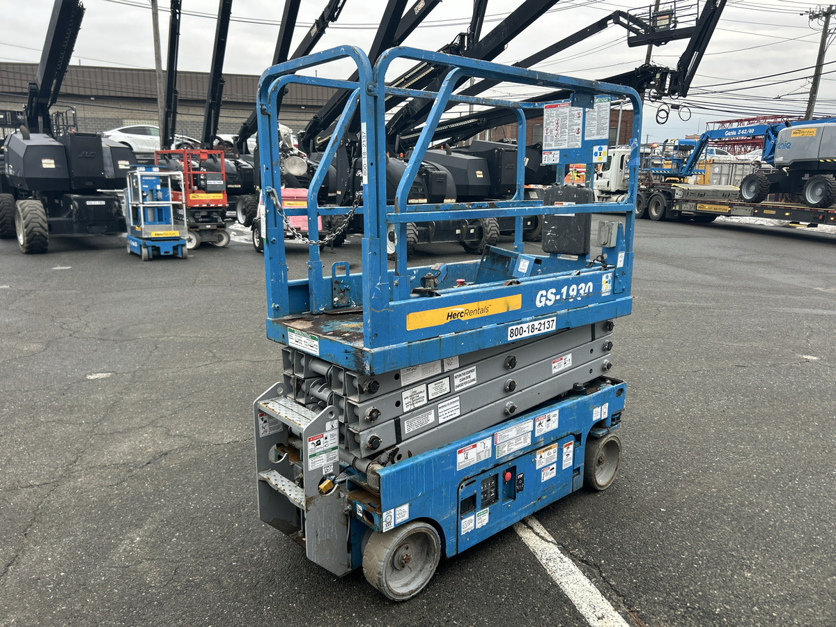 2017 Genie GS-1930-4