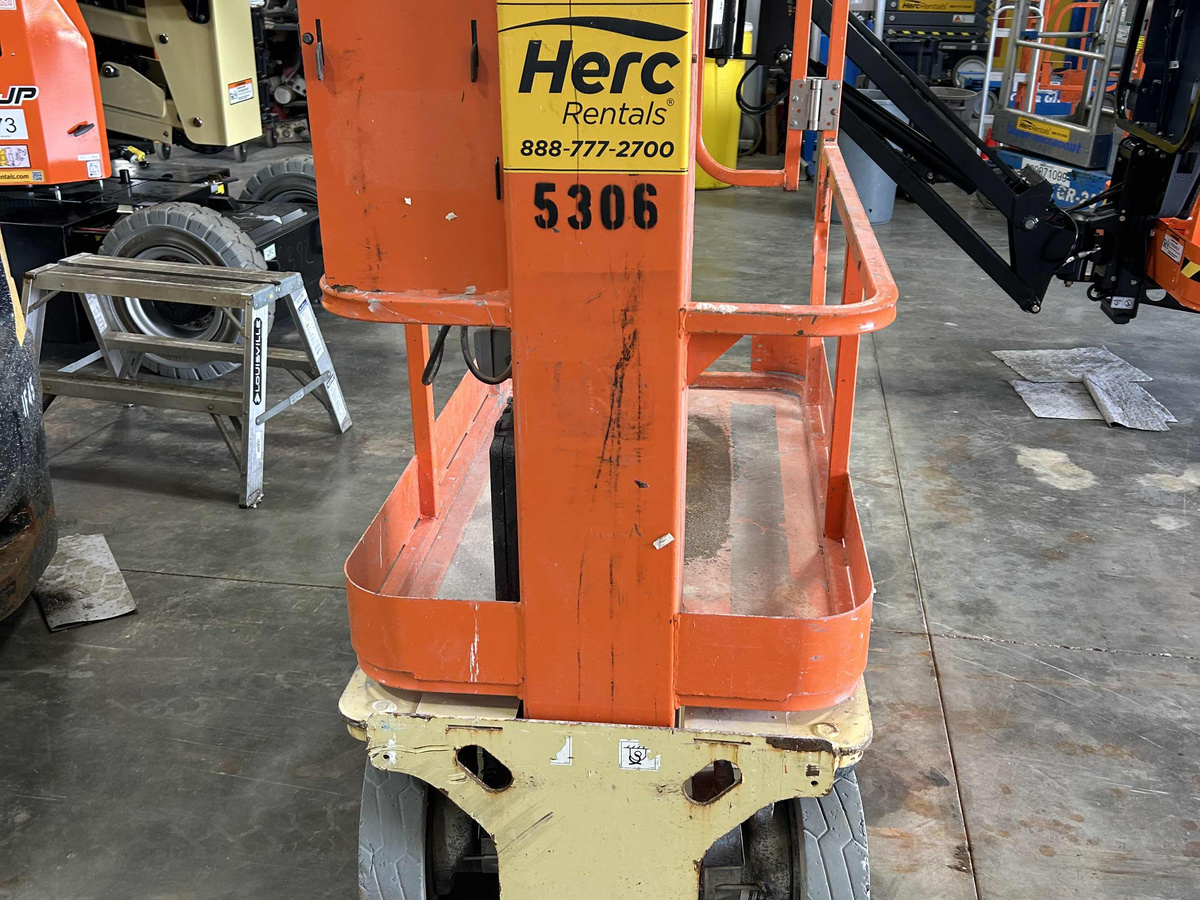 2016 JLG 1230ES-4