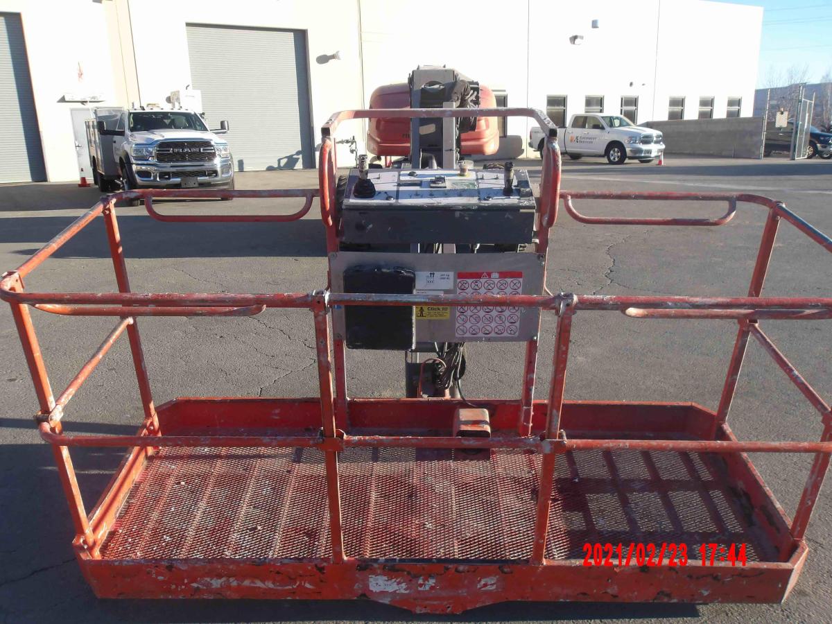 2014 Skyjack SJ66 T