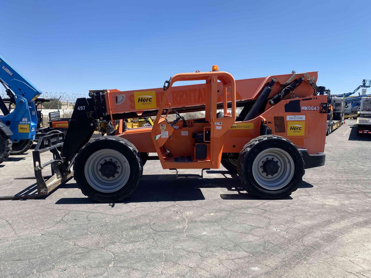 2015 SkyTrak 8042