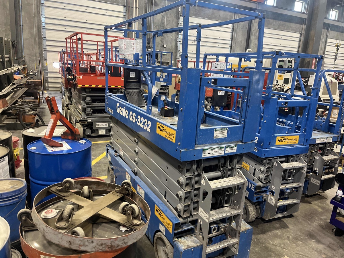 2018 Genie GS-3232-4