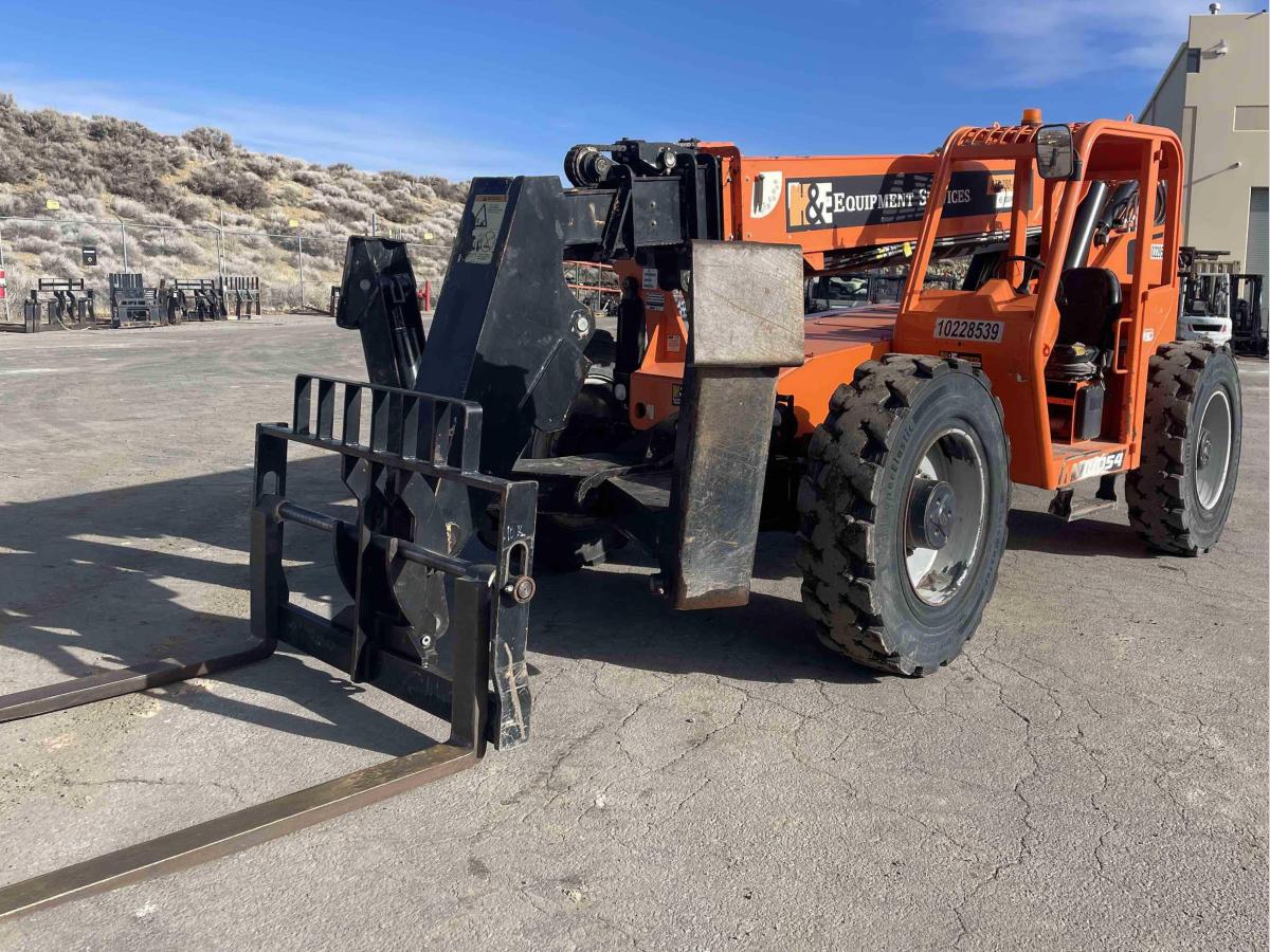 2018 SkyTrak 10054