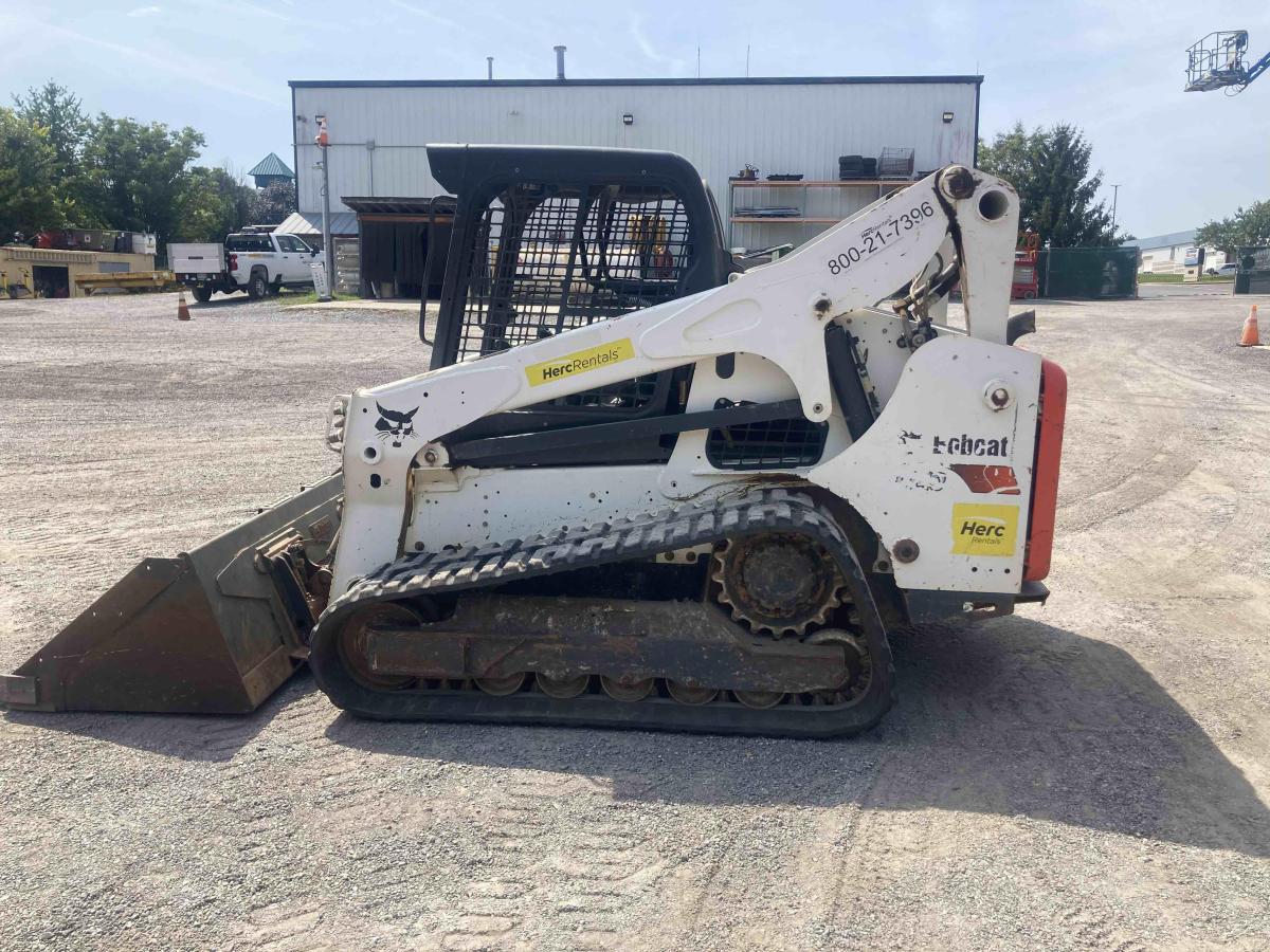 2018 Bobcat T740