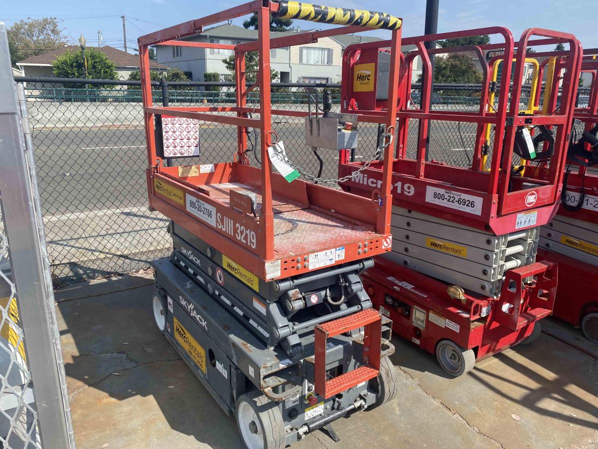 2018 Skyjack SJ3219