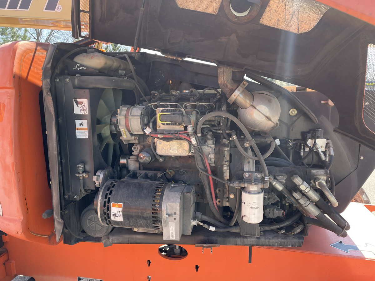 2015 JLG 600AJ-6
