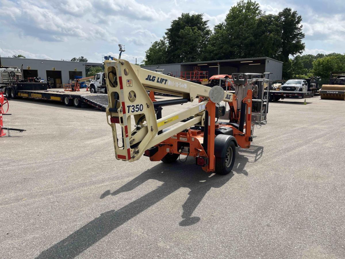 2016 JLG T350