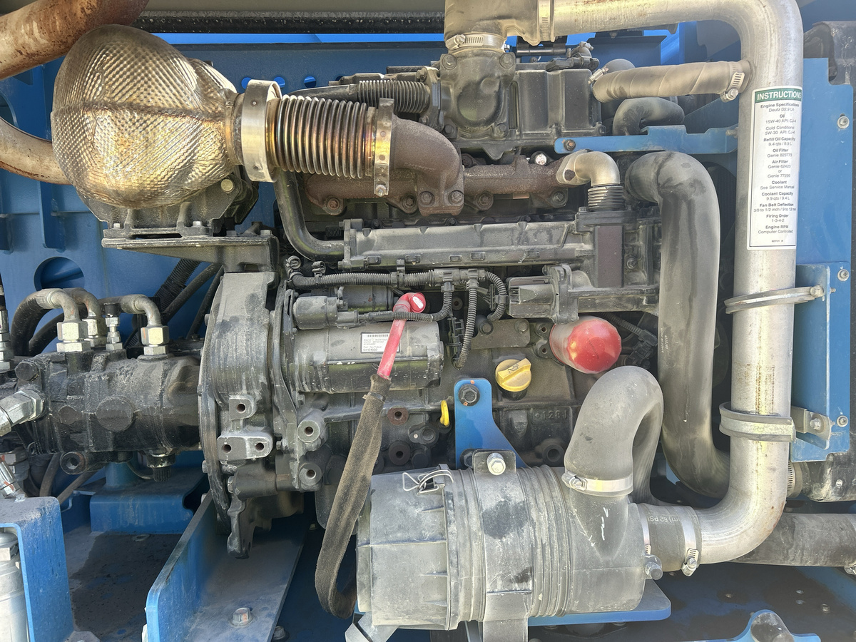 2018 Genie S-65-8