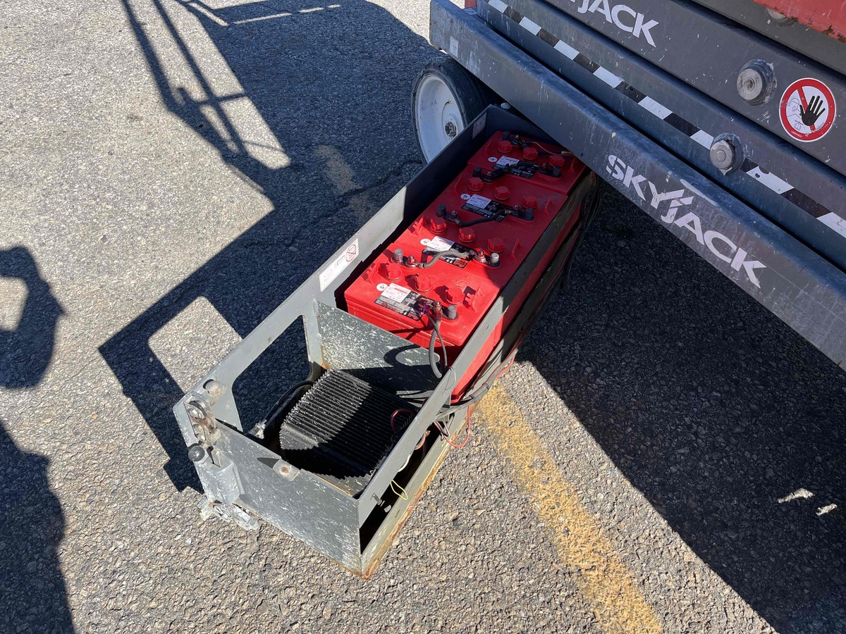 2018 Skyjack SJ-3220-8
