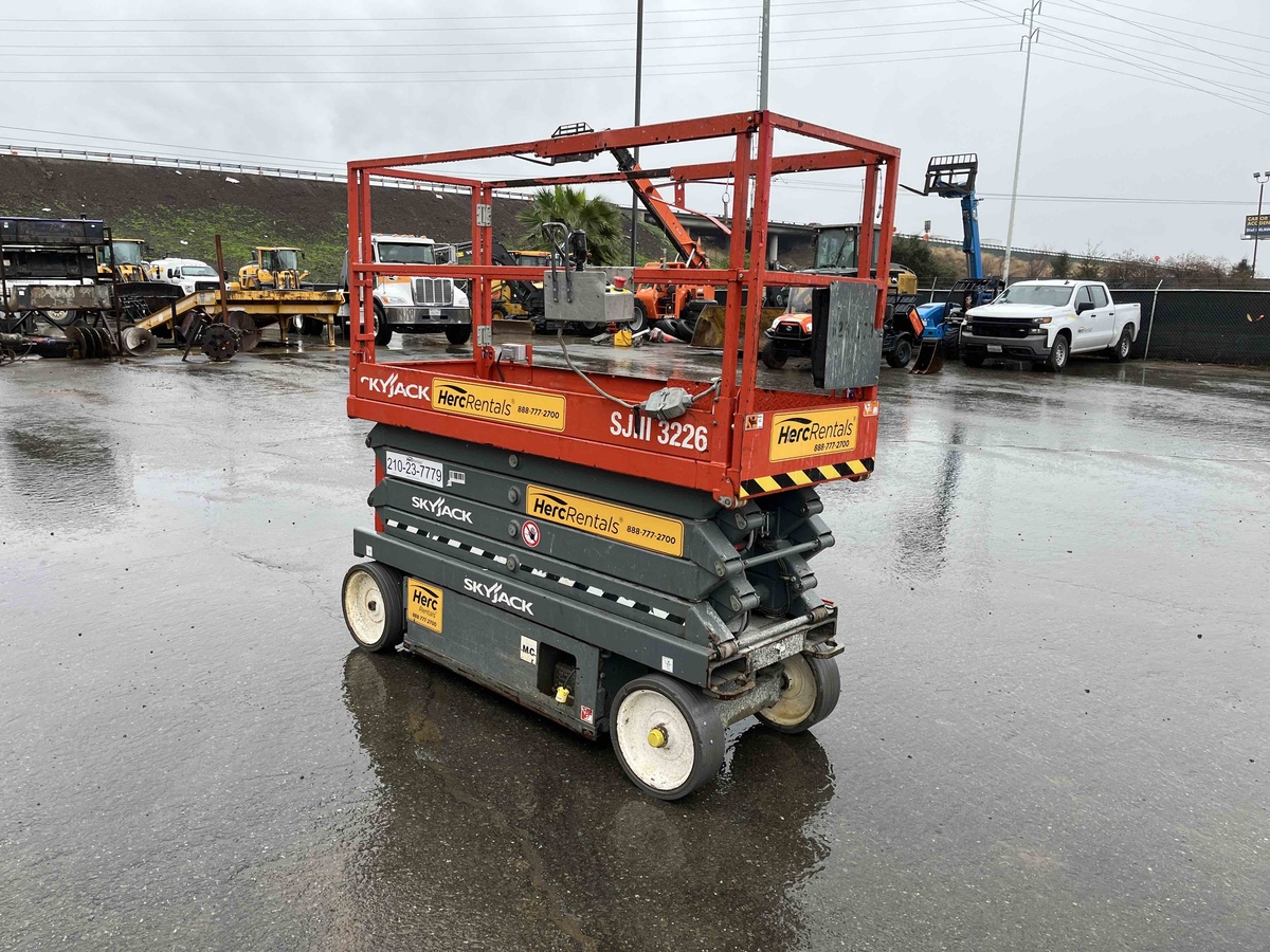 2018 Skyjack SJ3226-3