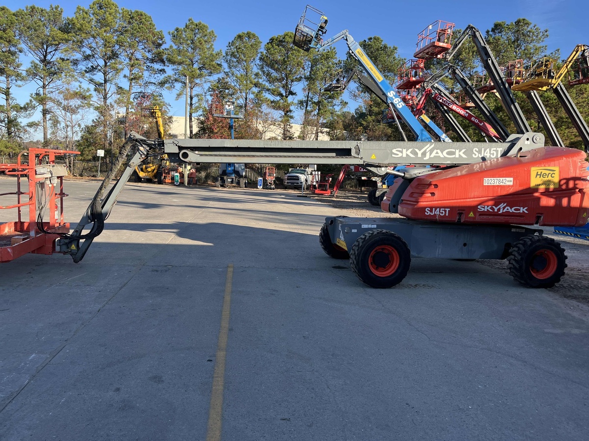 2018 Skyjack SJ45 T-13