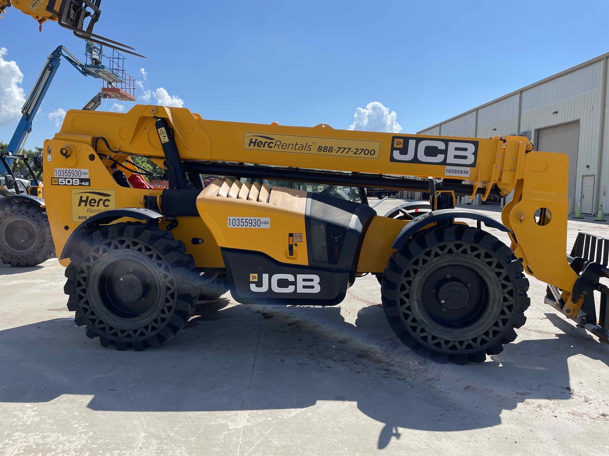 2022 JCB 509-42-3