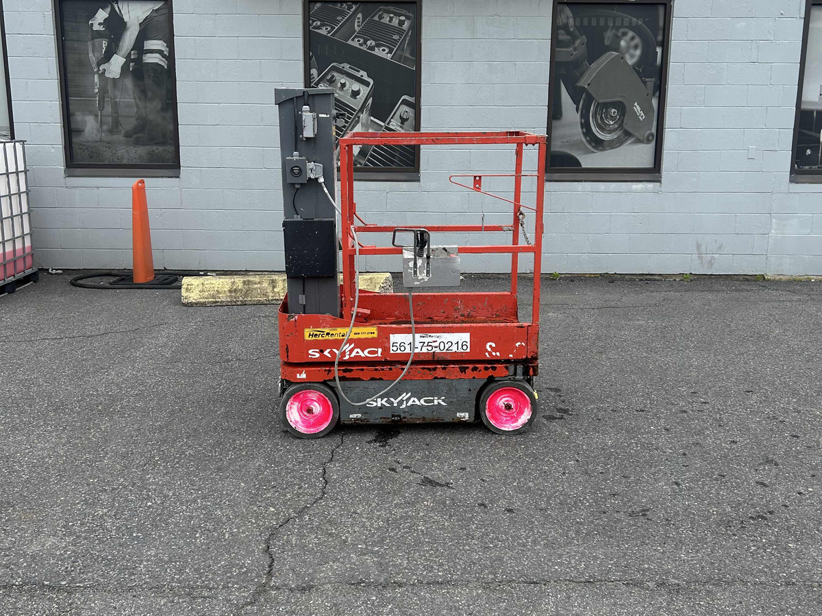 2019 Skyjack SJ12