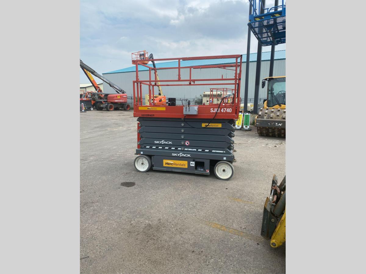 2018 Skyjack SJ4740-3
