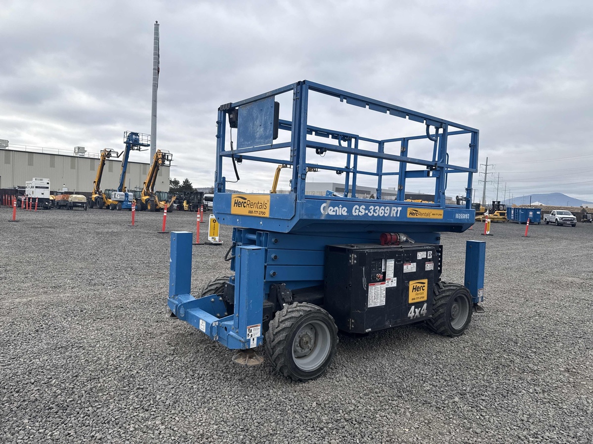 2018 Genie GS-3369 RT-4