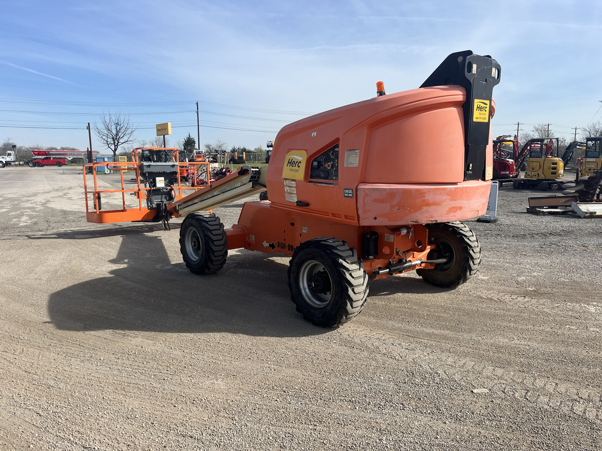 2016 JLG 400S-3